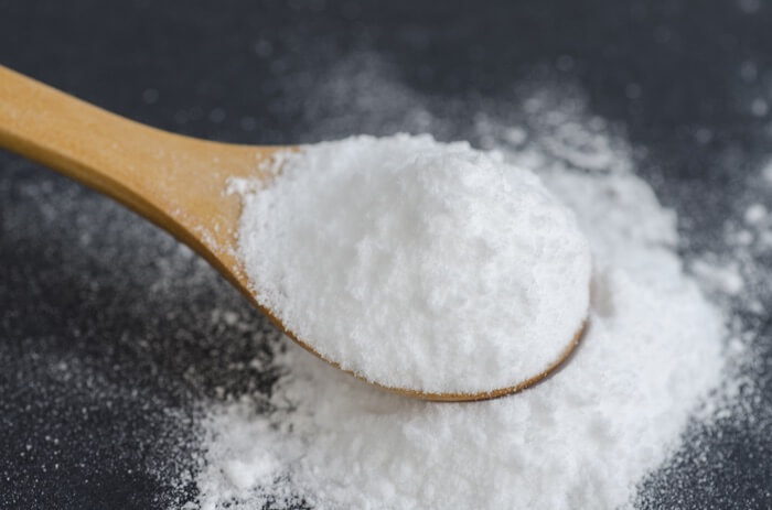 Baking soda being spread to kill ants