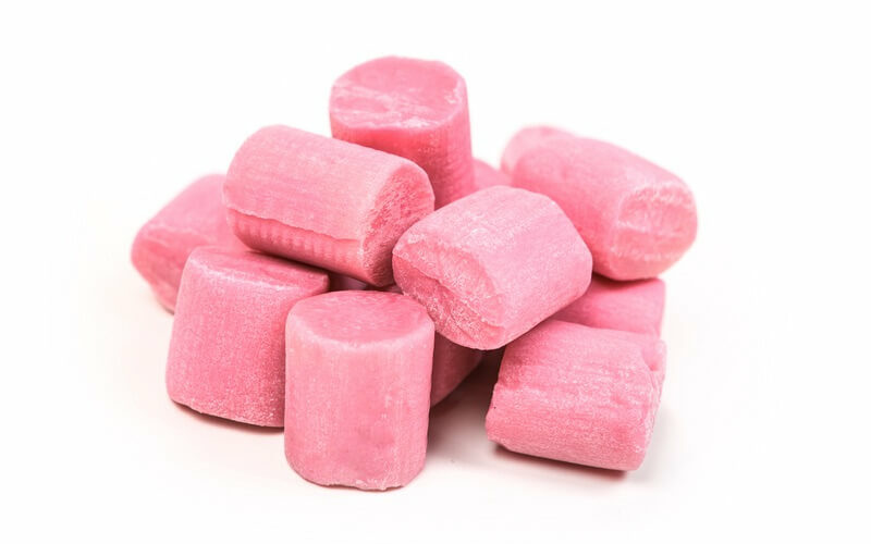 Bubble gum that can be used for killing groundhogs